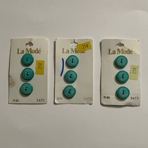 La Mode 3 Count Green Two-Hole Buttons Size 16 MM - (5/8") Lot Of 3